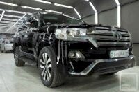 TOYOTA LC-200